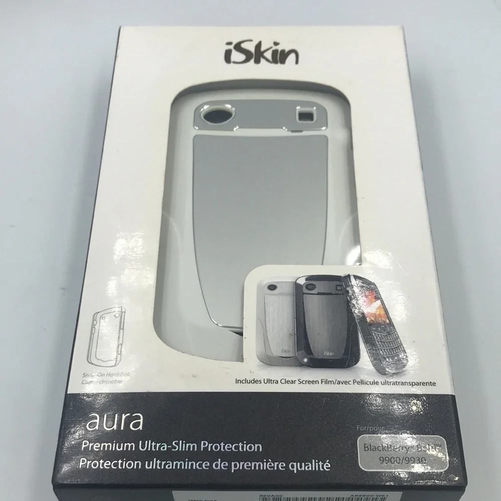 iSkin Aura cell phone cover for blackberry Gold 9900/9930